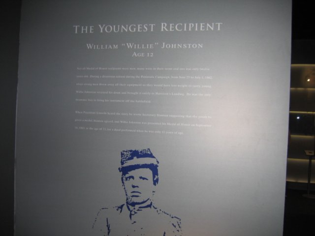 ussyorktown15.jpg