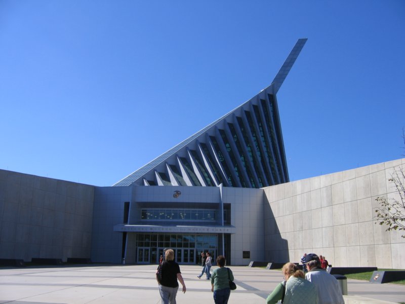 marinecorpmuseum2.jpg