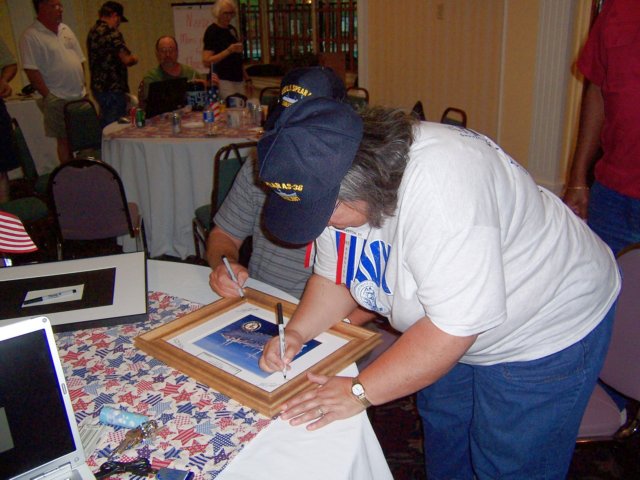 signingshipsphoto2.jpg