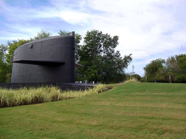coldwarsubmarinememorial3.jpg
